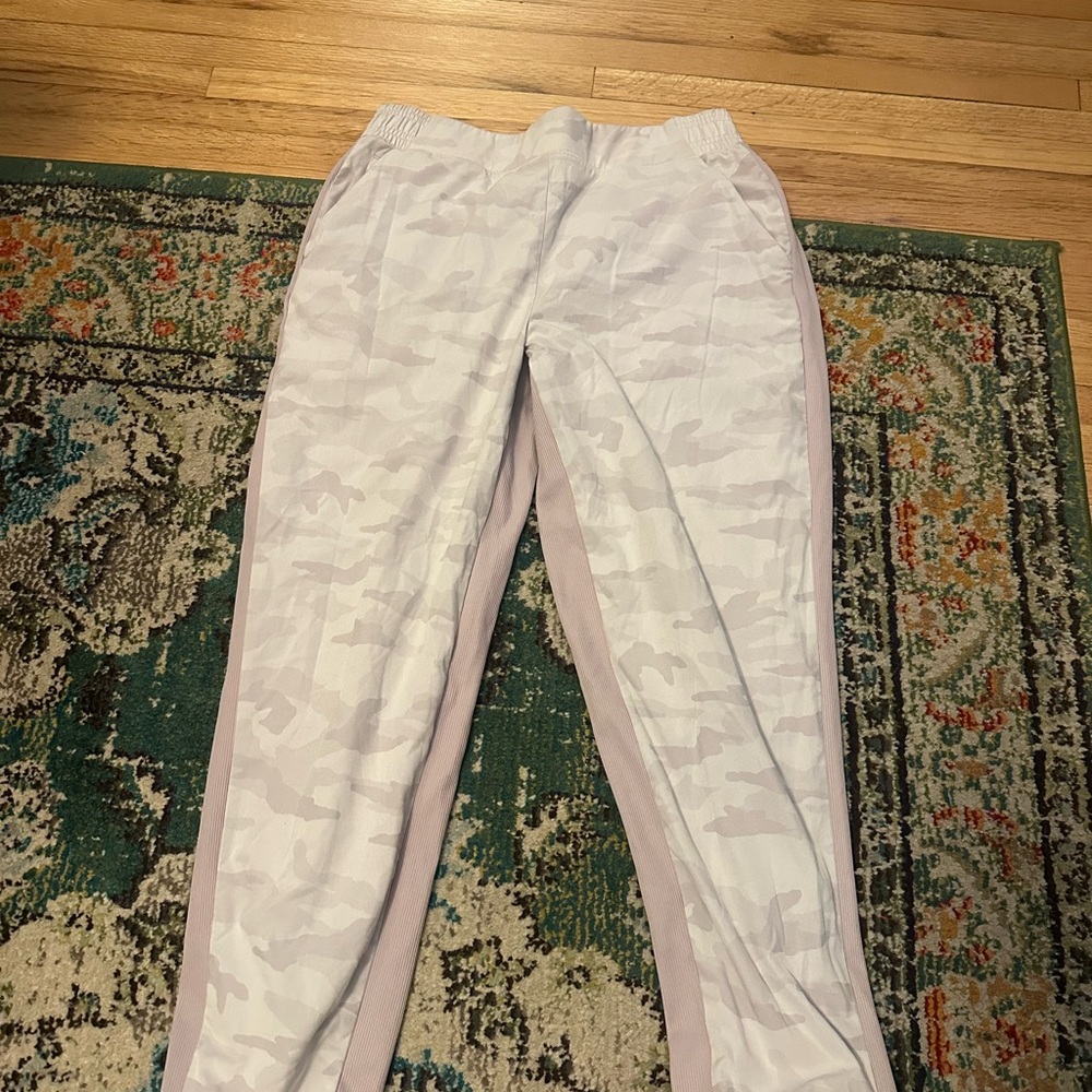 Athleta White and Pink Camo Joggers